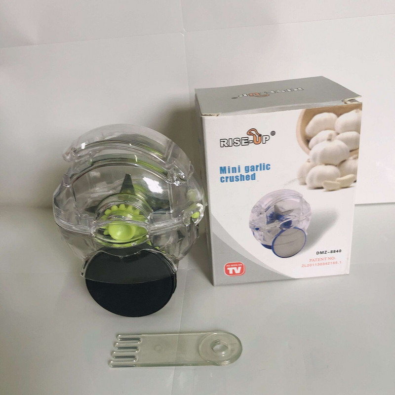 Preše za motanje češnjaka Ručno zgnječeni češnjak Ručno prešanje Sjeckalica za hranu Mlinac Rezač Twist Spriječite trganje Kuhinjski alat