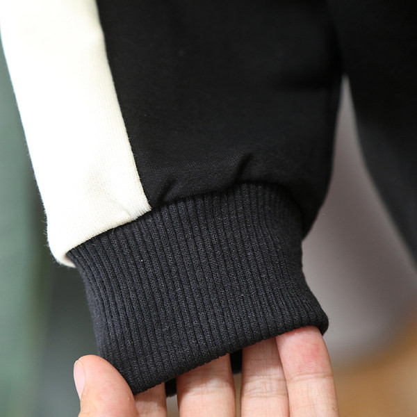 Vaikiškas rinkinys su užtrauktuku ir spauda