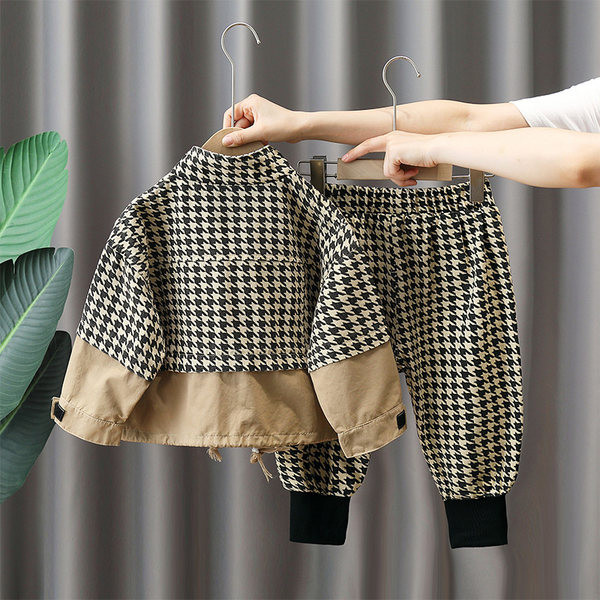 Dječji set s patentnim zatvaračem i vezicama