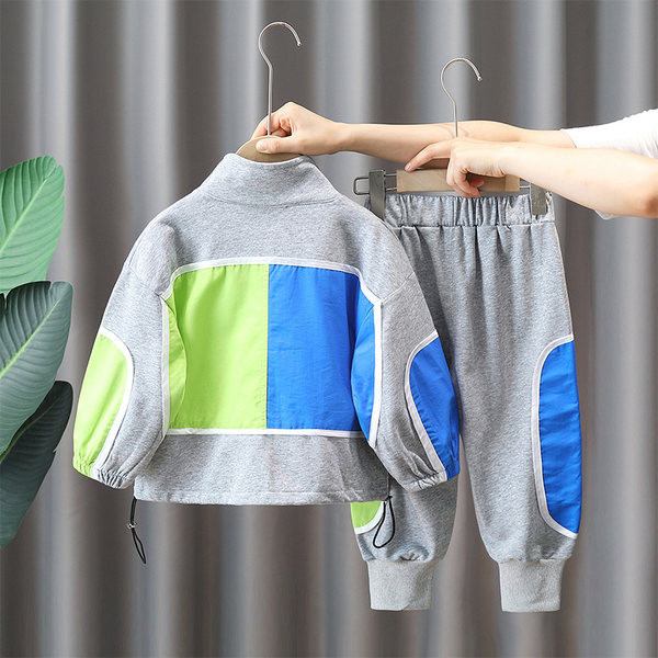 Vaikiškas rinkinys su užtrauktuku ir kišene