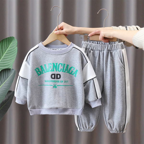 Dječji ležerni set hlača i bluza za dječake