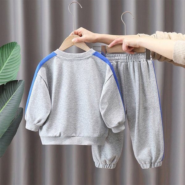 Dječji set s rubom i džepom