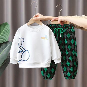 Есенно-зимен комплект от панталон и блуза с апликация за момче