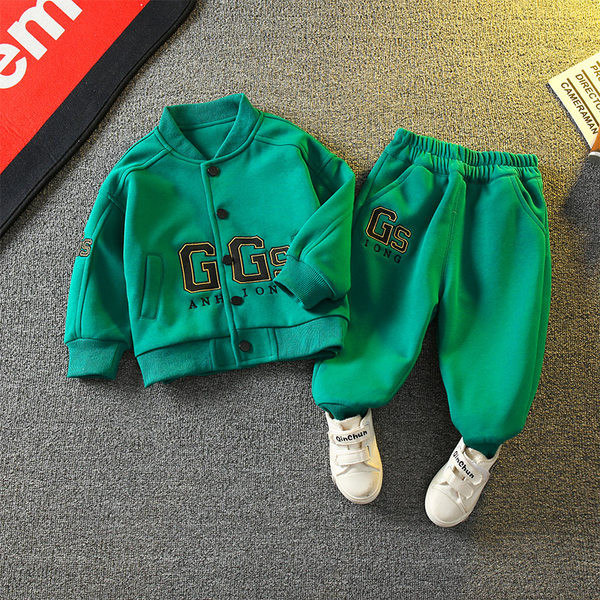 Berniuko dviejų dalių rinkinys su atspaudu