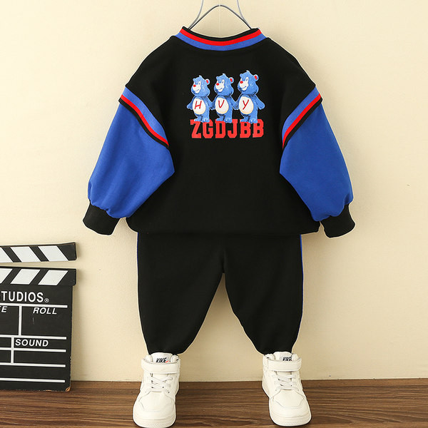 Set sport casual din doua piese pentru baieti