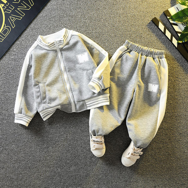 Dječji jesenski sportski set za dječake