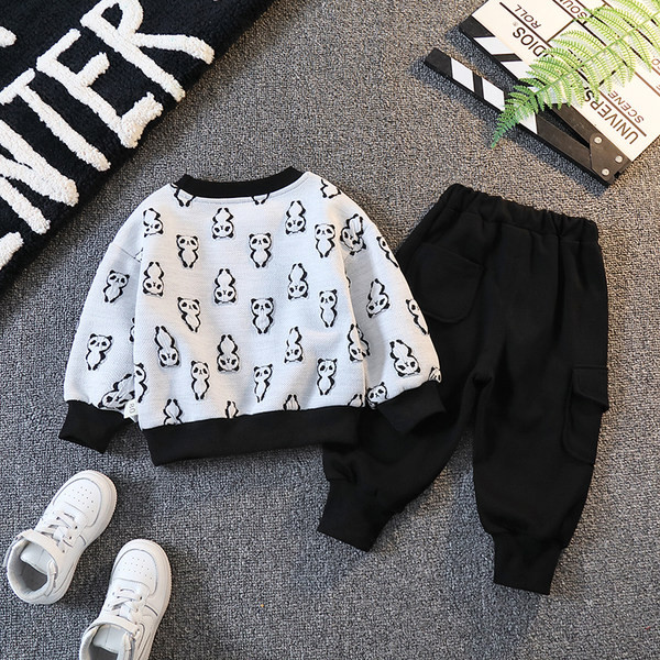 Gyermek mintás blúz és húzózsinóros nadrág szett fiúknak