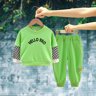 Set sport din doua piese pentru baieti cu litere