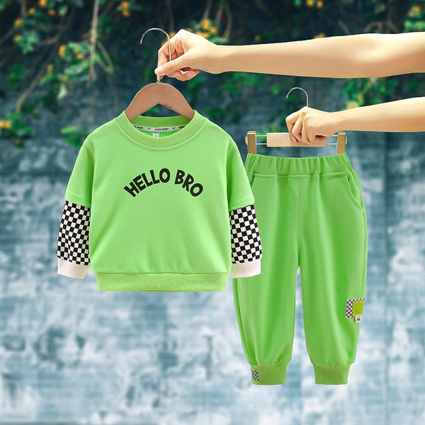 Set sport din doua piese pentru baieti cu litere