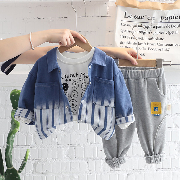 Három részes gyerek nadrág szett, nyomott blúz és gombos kabát fiúknak