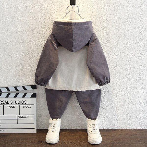 Hanorac casual pentru baieti din doua piese cu buzunar