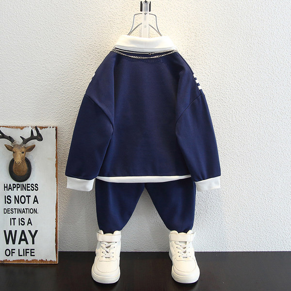 Novi ležerni dvodijelni komplet - bluza sa kragnom i hlače