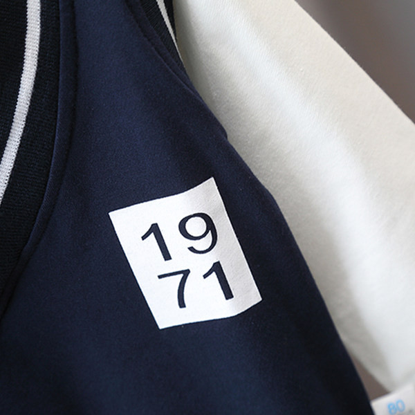 Dječji trodijelni sportski komplet, majica, prsluk i hlače