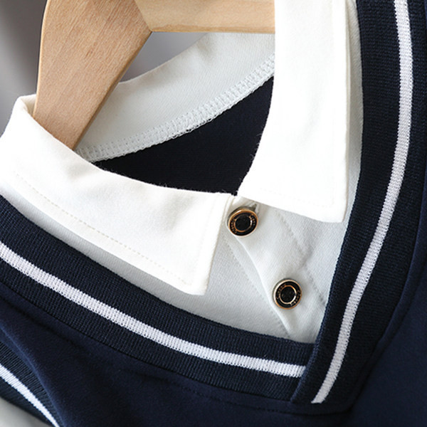 Dječji trodijelni sportski komplet, majica, prsluk i hlače