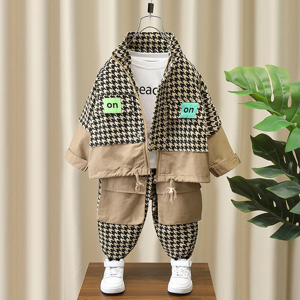 Naujas laisvas dviejų dalių komplektas su kišene