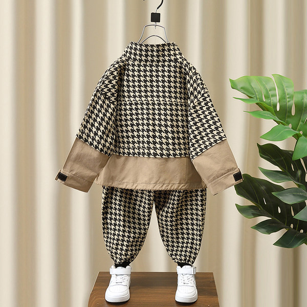 Naujas laisvas dviejų dalių komplektas su kišene