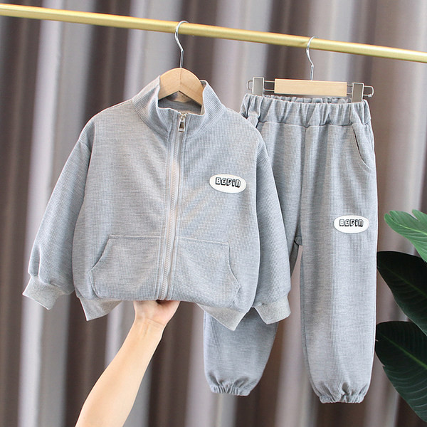 Dječački ležerni komplet hlača i jakne s patentnim zatvaračem