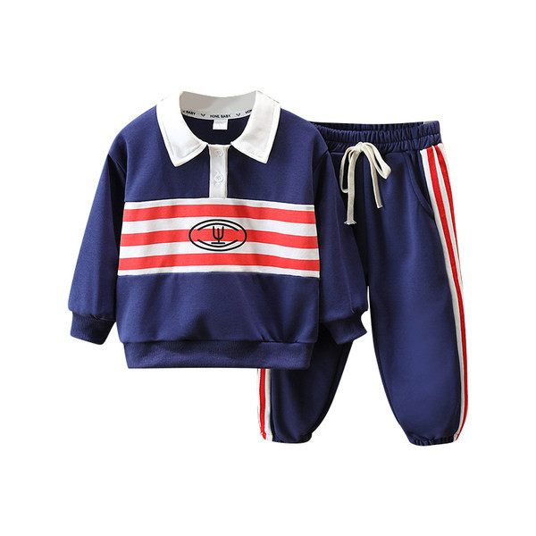 Dvodijelna sportska odjeća s ovratnikom i porubom za dječake