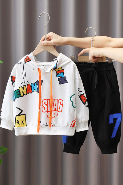 Set de hanoraci casual cu imprimeu și pantaloni cu cravată pentru băieți