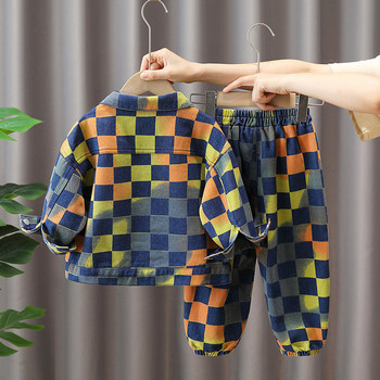 Детски комплект панталон и яке с копчета и принт за момчета