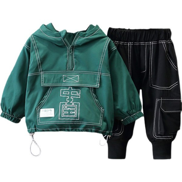 Tinuta sport casual din doua piese cu broderie si buzunar