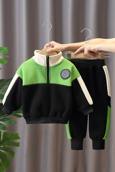 Berniukų sportinių kelnių ir striukės rinkinys su užtrauktuku