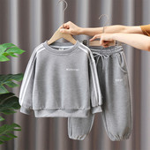 Vaikiškas dviejų dalių sportinis komplektas su raišteliais berniukams