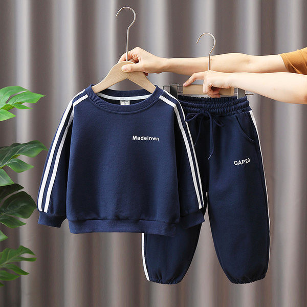 Vaikiškas dviejų dalių sportinis komplektas su raišteliais berniukams