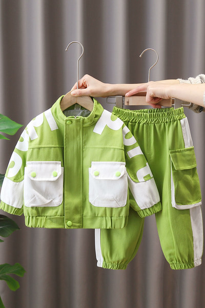 Berniukų striukės ir kelnių komplektas su užtrauktuku