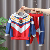 Įprastas dviejų dalių rinkinys su raštu berniukams