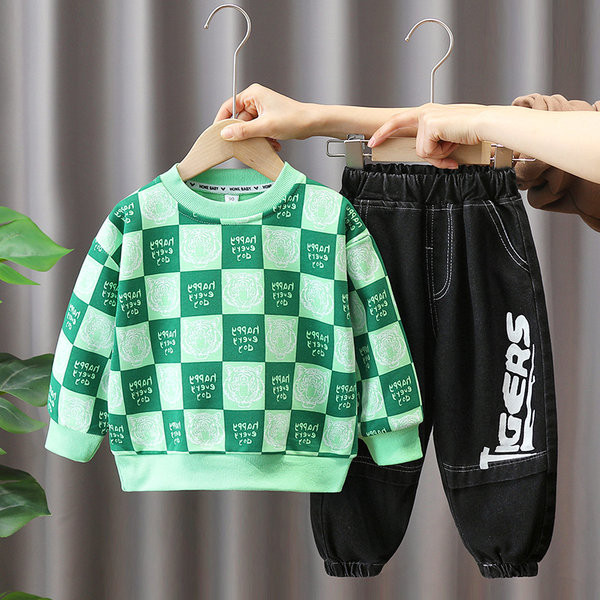 Kasdienis dviejų dalių komplektas – marginta palaidinė ir kelnės