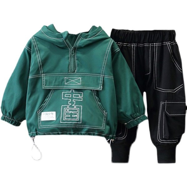 Dječji dnevni dvodijelni komplet - bluza s džepom i hlače