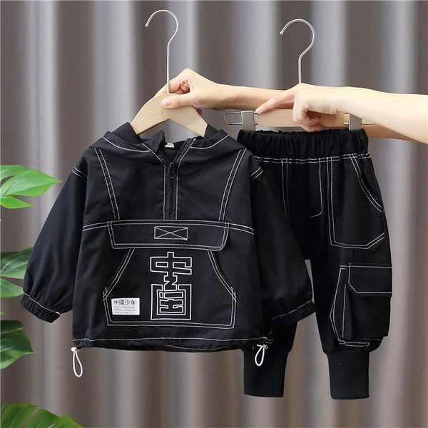 Dječji dnevni dvodijelni komplet - bluza s džepom i hlače