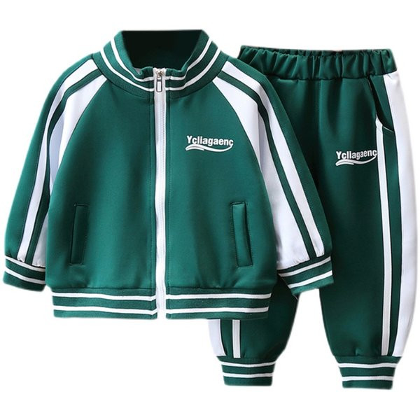 Dječji sportski dvodijelni set s natpisom