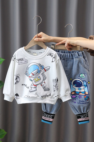 Rudeninis vaikiškas komplektas berniukams - palaidinė su džinsais