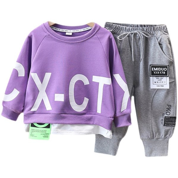 Sportski set za dječake sa natpisom