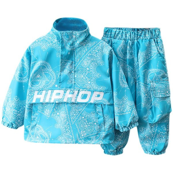 Dječji dvodijelni set za dječake sa natpisom