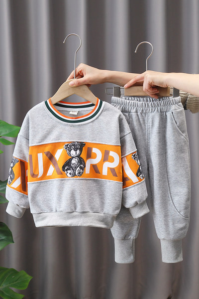 Dviejų dalių vaikiška sportinė apranga berniukams - kelnės ir palaidinė