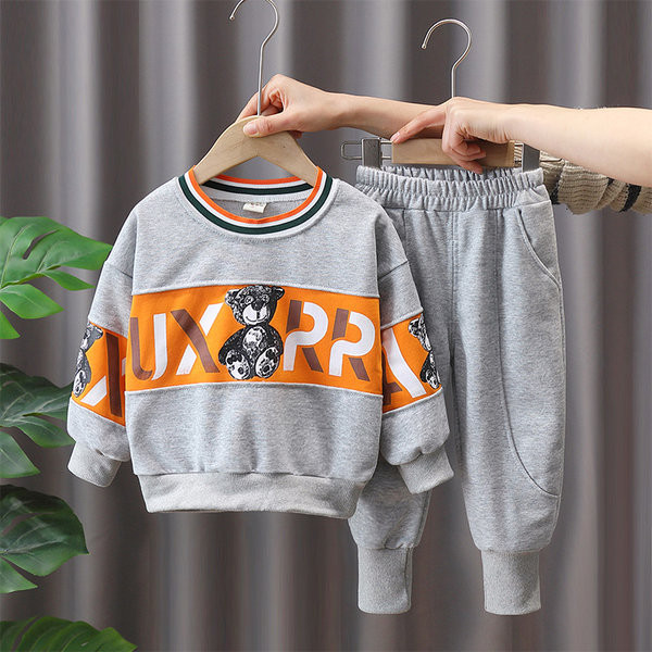 Dviejų dalių vaikiška sportinė apranga berniukams - kelnės ir palaidinė