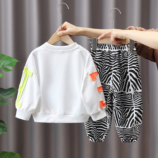 Vaikiškas rinkinys berniukams su užrašu