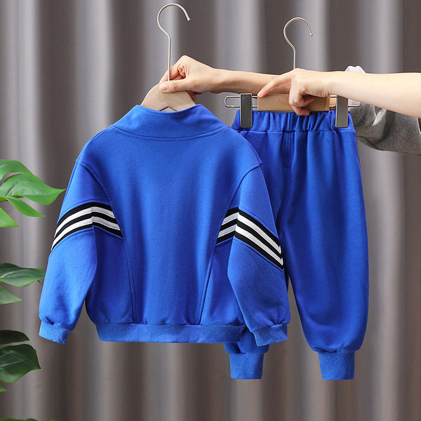 Gyermek őszi kétrészes ruha fiúknak