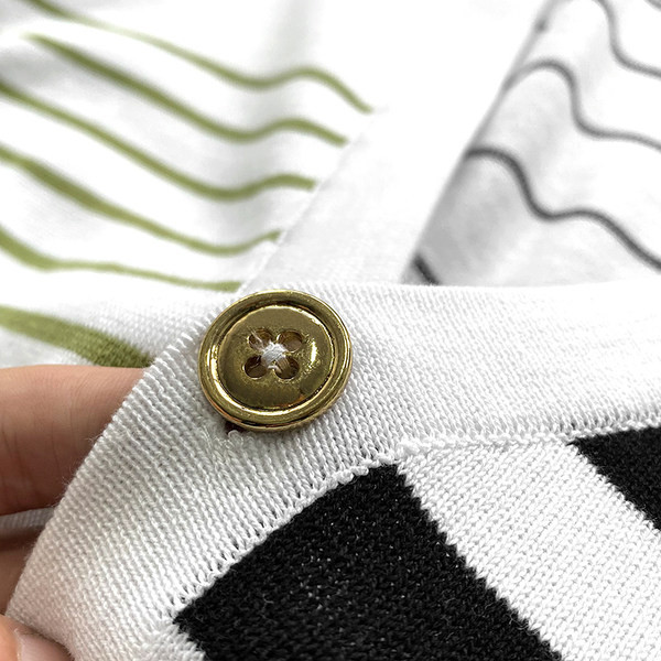 Vyriška liemenė su sagomis