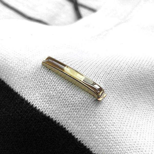 Vyriška liemenė su sagomis