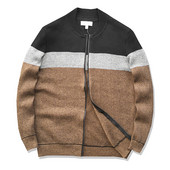 Įprasta vyriška liemenė su užtrauktuku