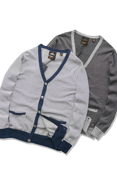 Muški ležerni kardigan s V-izrezom na kopčanje