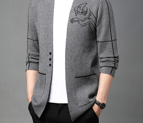 Vékony szabású férfi kardigán finom kötésből