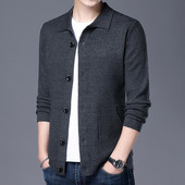 Vestă pentru bărbați cu guler și nasturi clasici