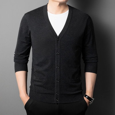 Ležerni kardigan na kopčanje za muškarce