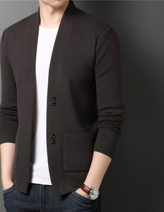 Jednobojni prsluk s kopčanjem i džepom za muškarce