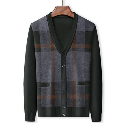 Muški prsluk sa šiljatim izrezom i džepom